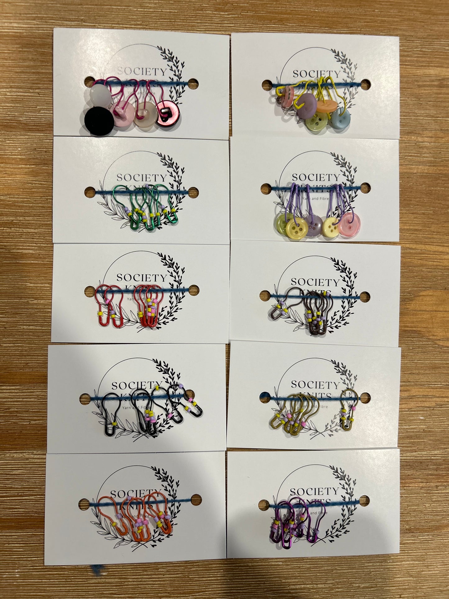 Society Knits Stitch Marker - bulbs
