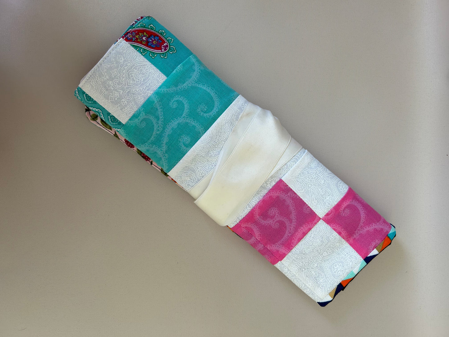Society Knits Circular Needle Organiser Sample 3