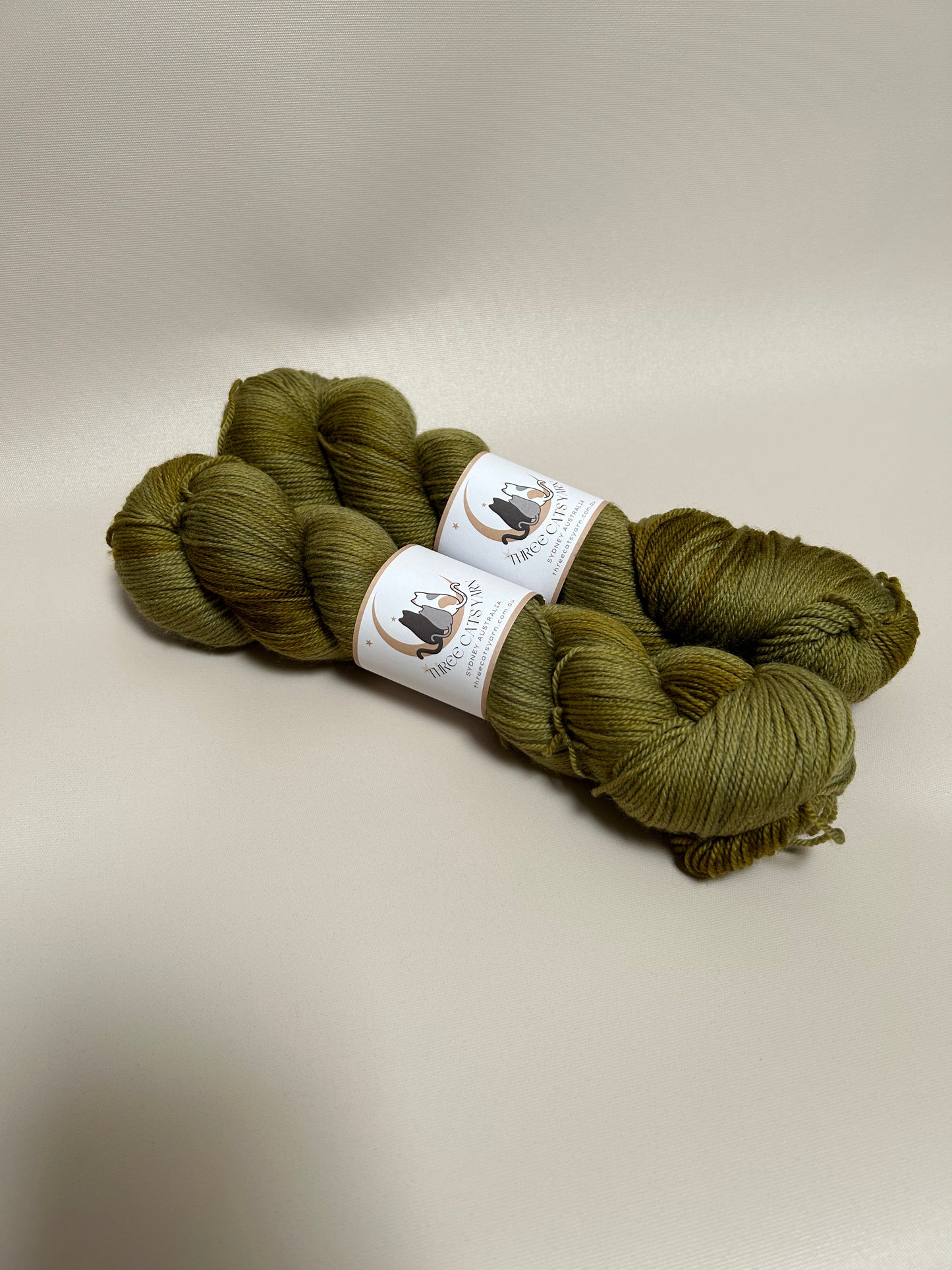 Three Cats Yarn - Mossy green Fingering weight